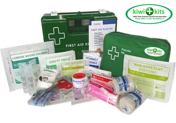 workplace first aid kit 1 to 15 persons
